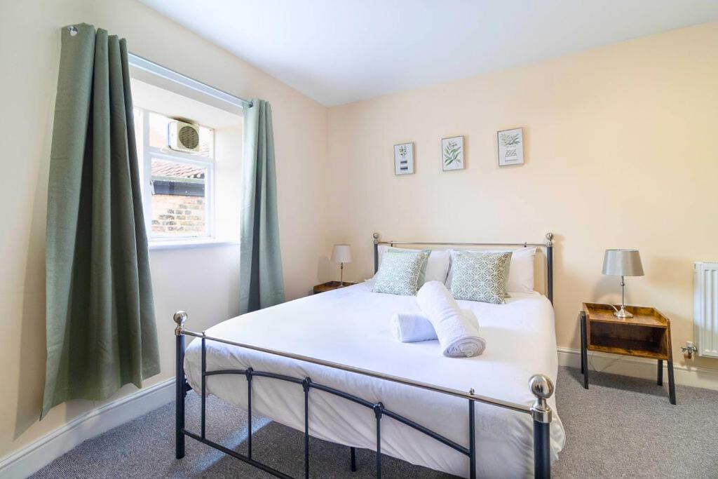 The Windmill Hotel Alford  Extérieur photo