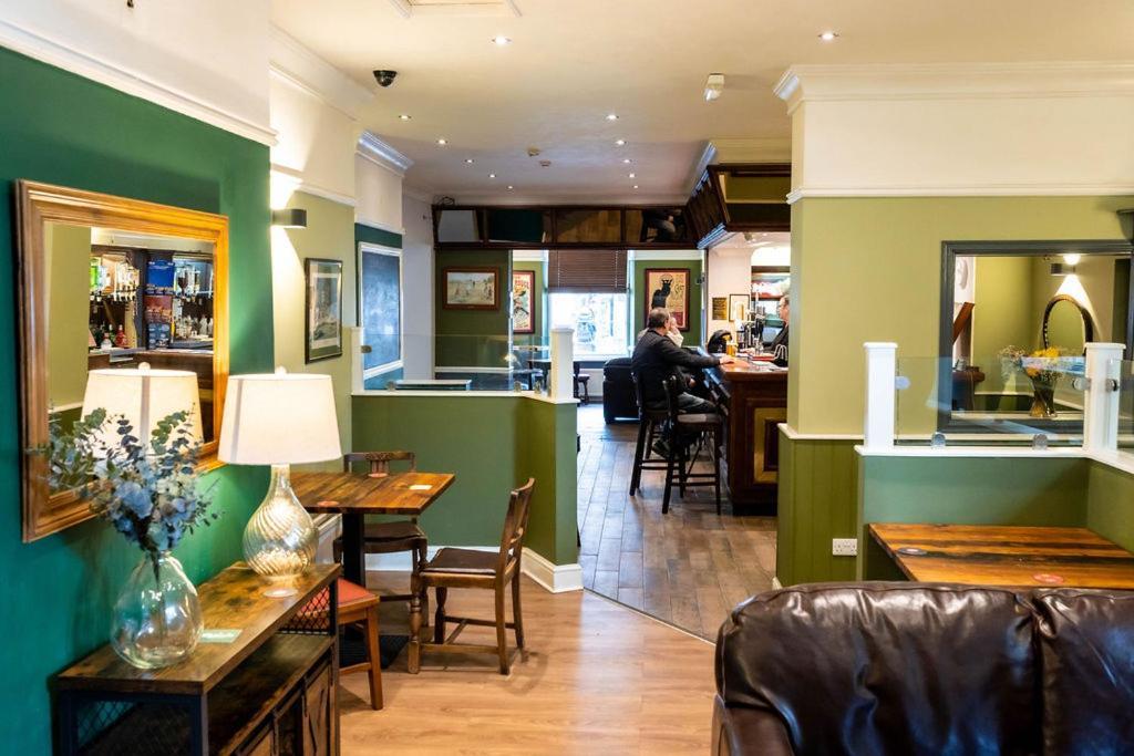 The Windmill Hotel Alford  Extérieur photo