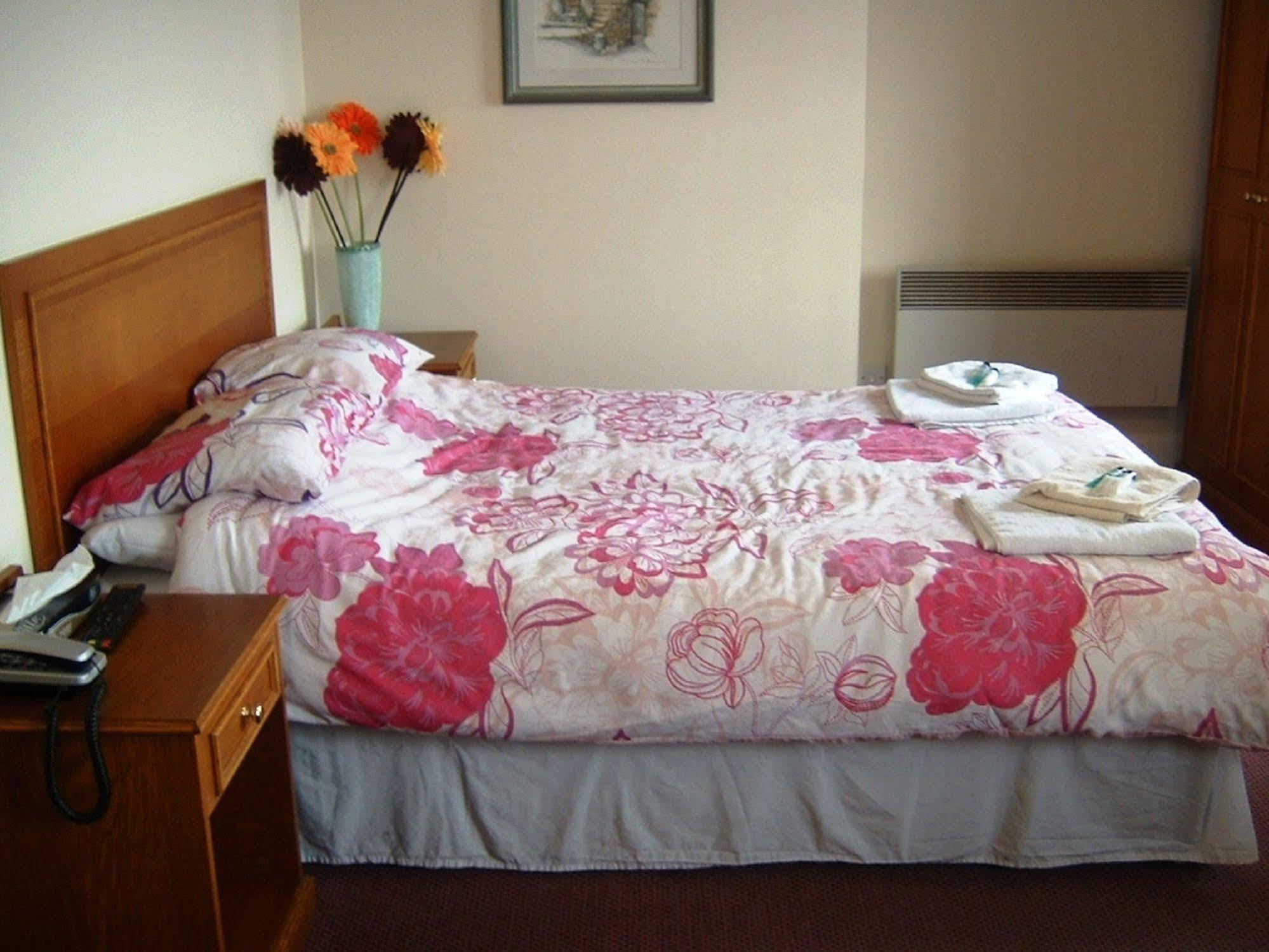 The Windmill Hotel Alford  Extérieur photo