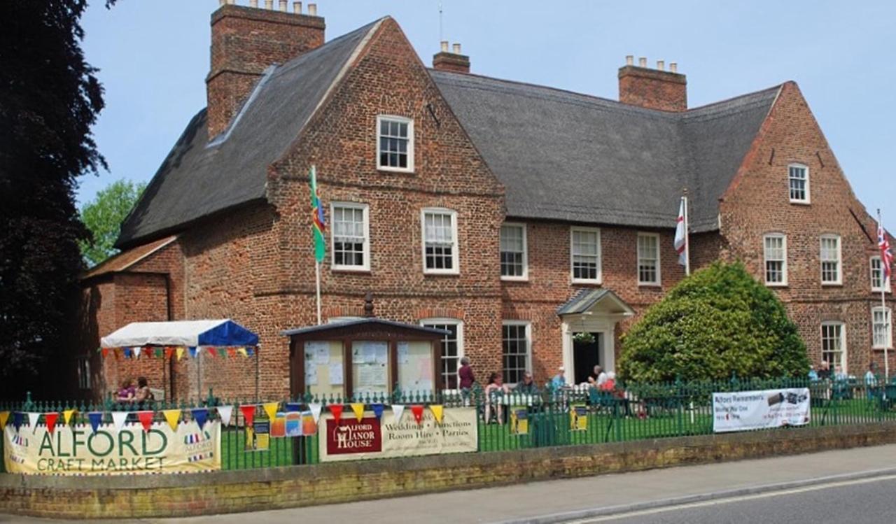 The Windmill Hotel Alford  Extérieur photo